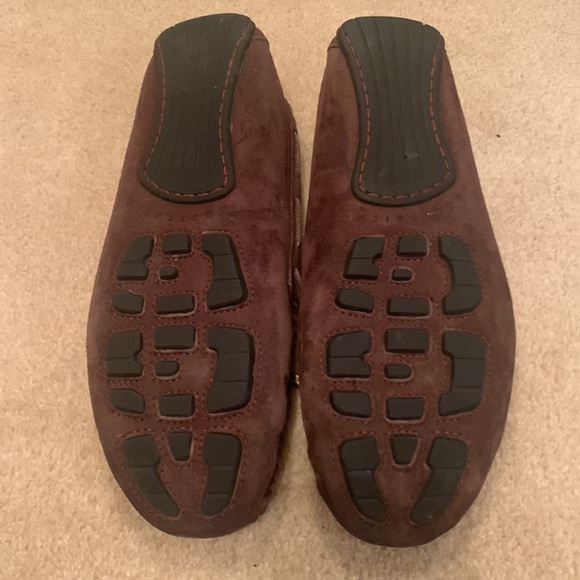 UGG moccasins , brown/ chocolate , great condition - Picture 4 of 8